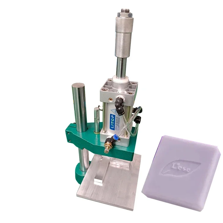 小型200kg/h空気圧式洗濯石鹸製造機/石鹸製造設備/トイ - Soap Making Machine Small Scale のレビューと価格